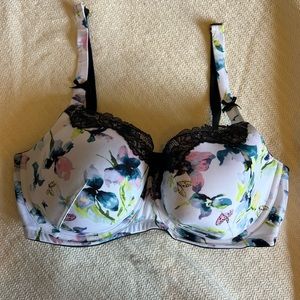 Cacique Lightly Lined Balconette Bra 40DDD like new!